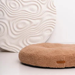 Rexproduct Coco Teddy ümmargune koera- ja kassivoodi (tumebeež) | Sniffy - Parima sõbra heaks