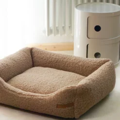 Rexproduct Frida Teddy ümmargune koera- ja kassivoodi (tumebeež) | Sniffy - Parima sõbra heaks